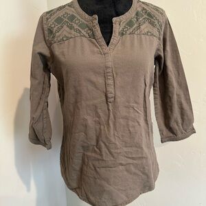 Kuhl Tan and Green Blouse